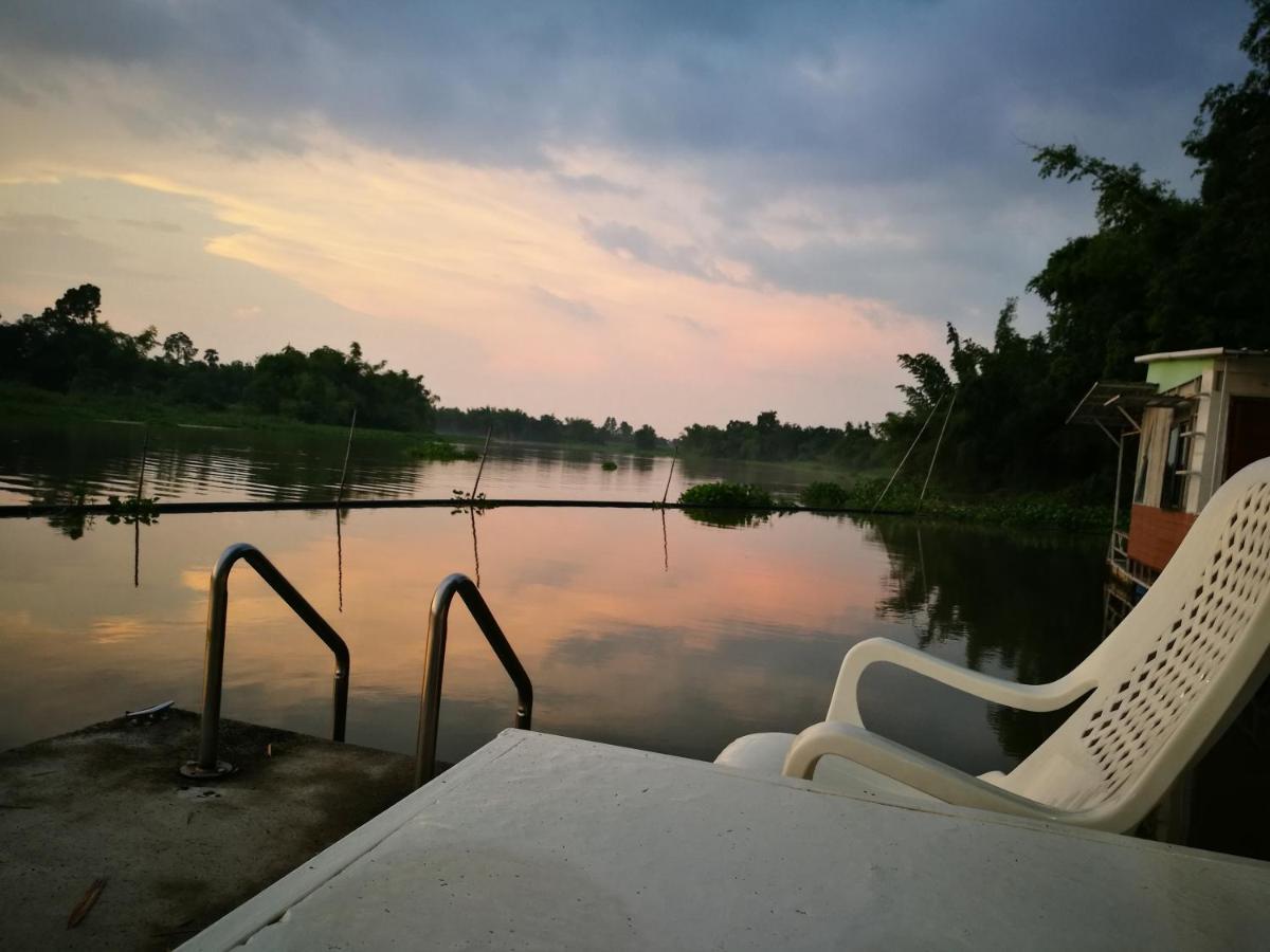 River Marina Resort Uthai Thani Eksteriør bilde