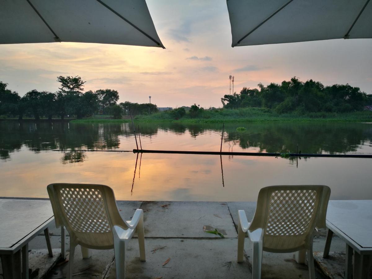 River Marina Resort Uthai Thani Eksteriør bilde
