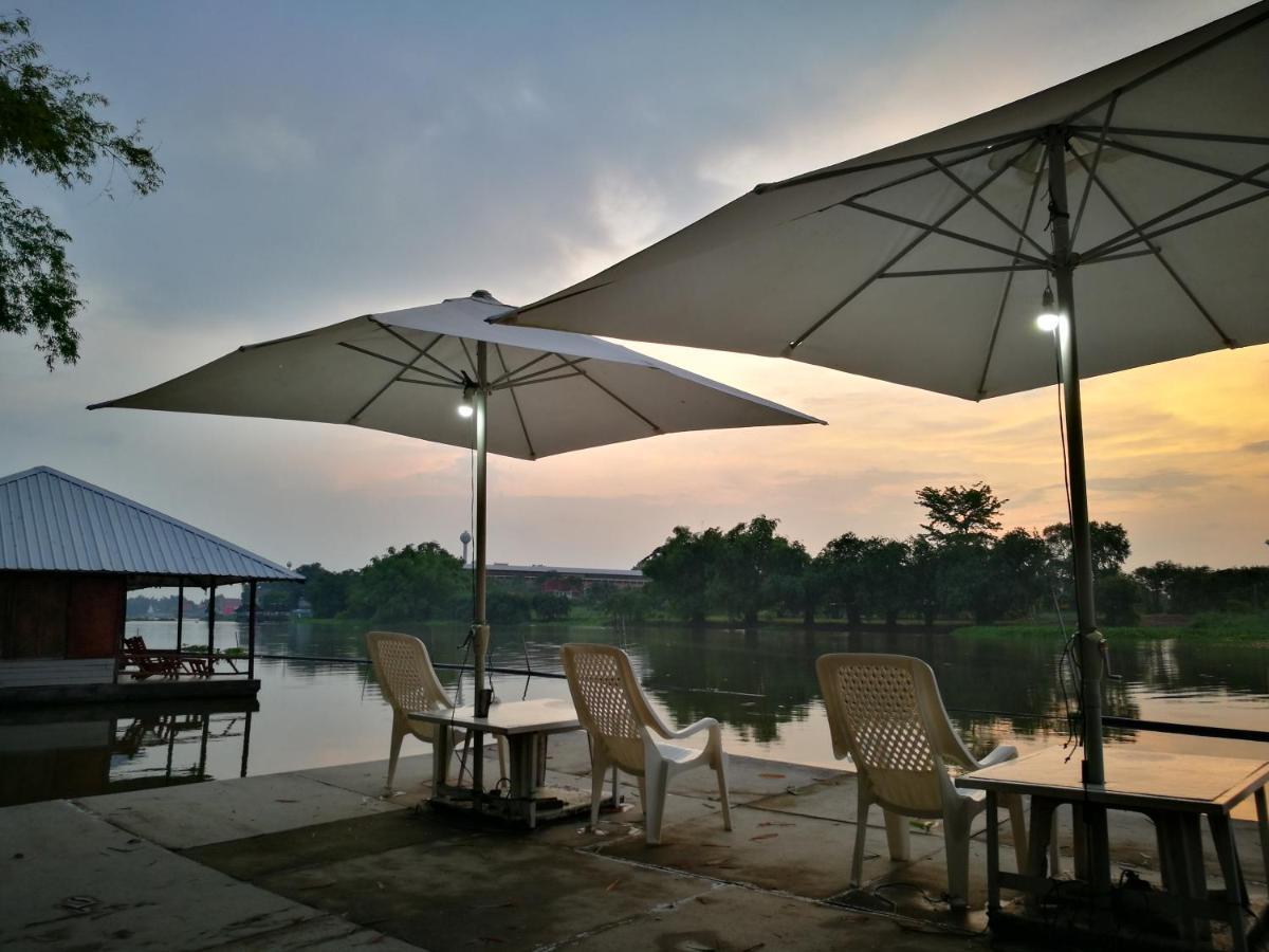 River Marina Resort Uthai Thani Eksteriør bilde