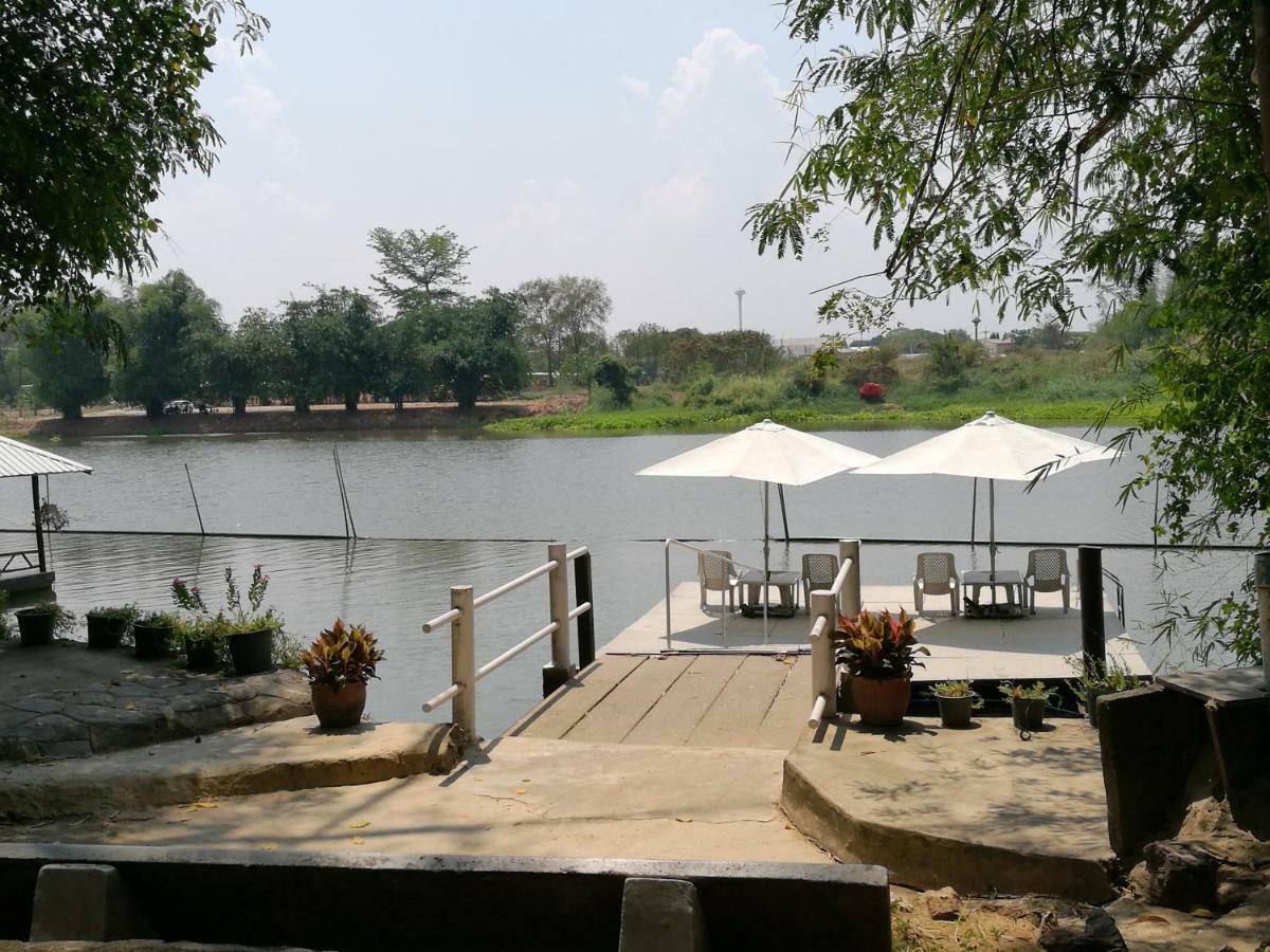 River Marina Resort Uthai Thani Eksteriør bilde
