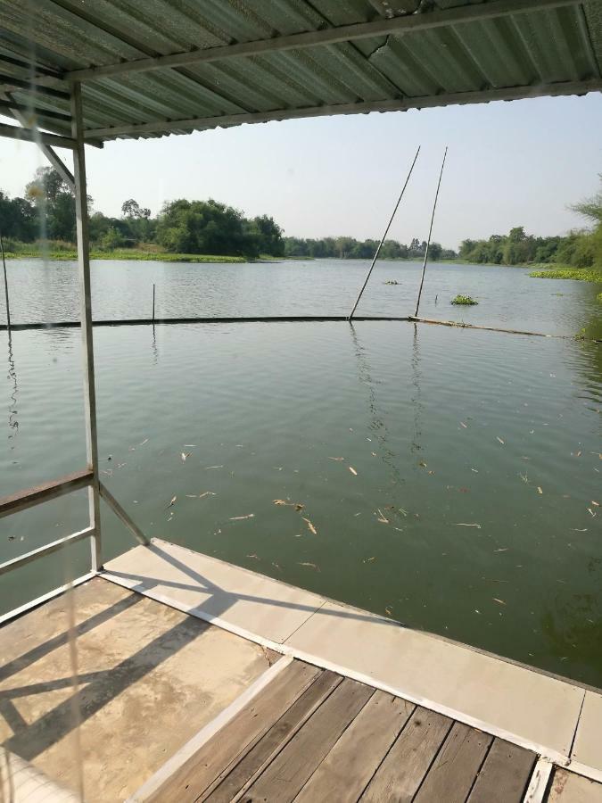 River Marina Resort Uthai Thani Eksteriør bilde